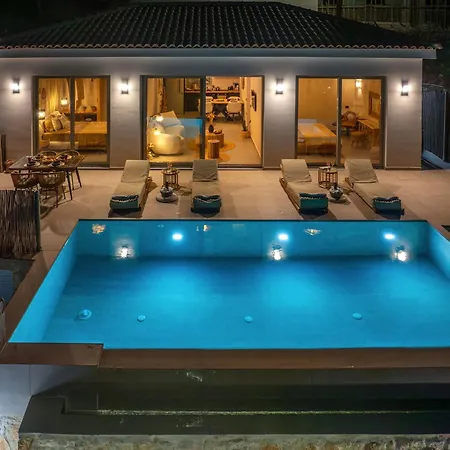 Xtc Kefalonia - X ארגוסטולי