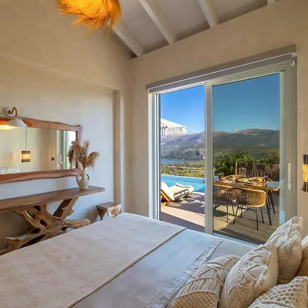 Xtc Kefalonia - X Βίλα *