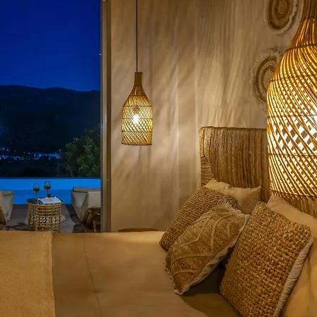 Xtc Kefalonia - X Vila Argostoli (Kefalonia)